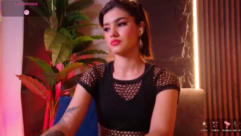 Snapshot of la_diabla_111_ chatting on September 20, 7:37 pm Karime online show from September 20, 7:37 pm