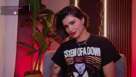 Snapshot of la_diabla_111_ chatting on October 4, 9:13 pm Karime online show from October 4, 9:13 pm