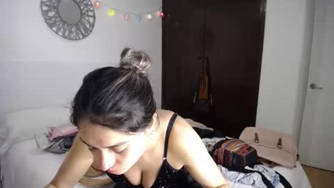 Catalina online show from February 27, 2:33 am