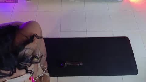 Cris  online show from March 11, 11:49 am