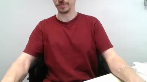 labelette007 online show from March 26, 9:04 am