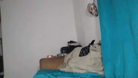 Snapshot of labestia033 chatting on October 29, 4:48 am jose online show from October 29, 4:48 am