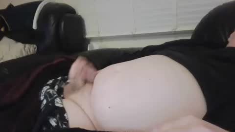 labialuv2suck online show from March 18, 9:18 pm