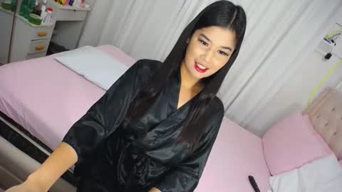 Snapshot of labonita_carla chatting on November 29, 12:46 am CARLA online show from November 29, 12:46 am