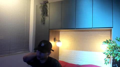 Snapshot of labrinthteasing chatting on February 13, 12:12 pm labrinthteasing online show from February 13, 12:12 pm