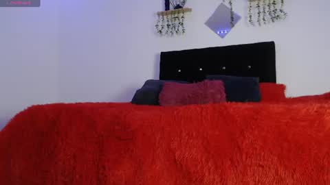 Snapshot of labrinthteasing chatting on July 13, 6:11 pm labrinthteasing online show from July 13, 6:11 pm