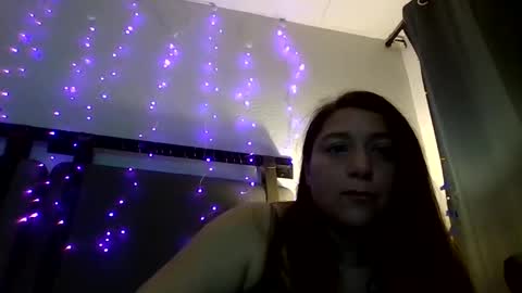 laceieizlaced online show from April 3, 8:45 am