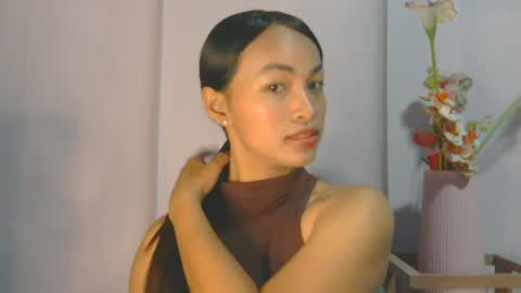 Snapshot of lachelletieman chatting on April 7, 2:01 am Mona online show from April 7, 2:01 am