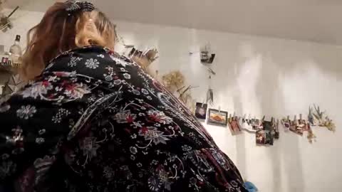 lacybell online show from November 1, 6:59 am