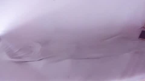 Snapshot of ladahear_ chatting on December 15, 1:26 pm Akyra online show from December 15, 1:26 pm