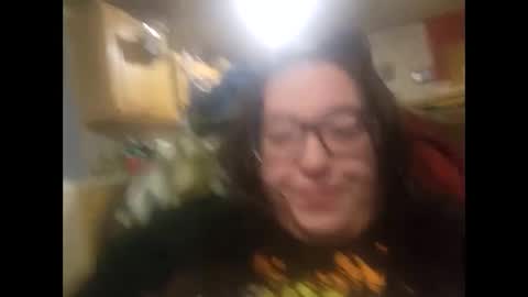 Snapshot of laddybuggie27 chatting on February 9, 1:44 am Laddybuggie27 online show from February 9, 1:44 am