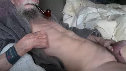 Snapshot of ladslad19541 chatting on March 8, 12:30 pm ladslad online show from March 8, 12:30 pm
