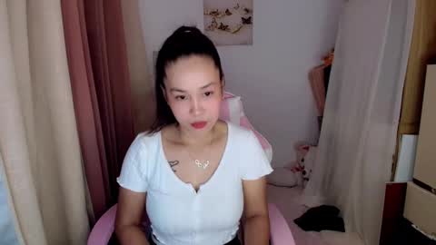 Snapshot of lady_cathyx chatting on May 9, 1:38 pm cathy online show from May 9, 1:38 pm