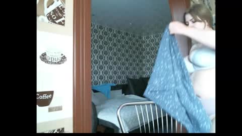 lady cute cat29 online show from March 20, 2:38 am