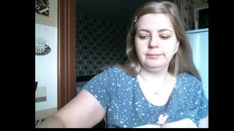 lady cute cat29 online show from April 9, 2:44 am