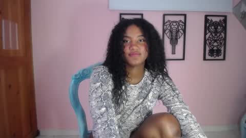 Snapshot of lady_danbury chatting on December 29, 3:22 am Karla - Instagram lady karla1 online show from December 29, 3:22 am