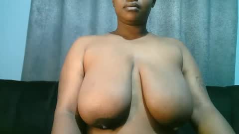 lady_dearra online show from May 31, 3:04 am