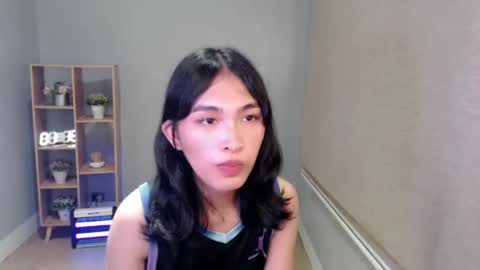   online show from December 3, 10:39 am