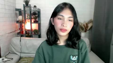   online show from December 4, 5:38 am