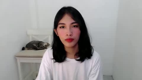   online show from December 10, 11:22 am