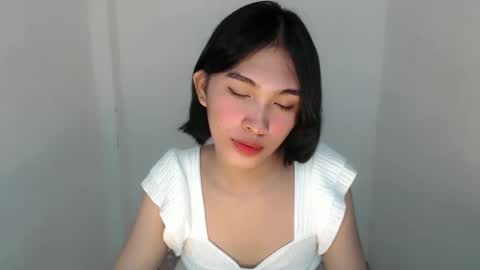   online show from February 23, 4:35 pm