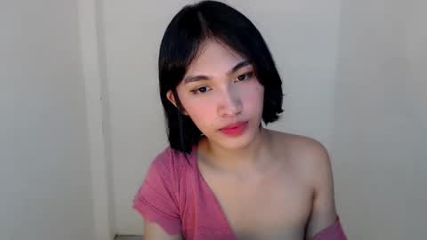   online show from March 5, 8:32 pm