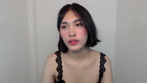   online show from March 6, 6:37 pm