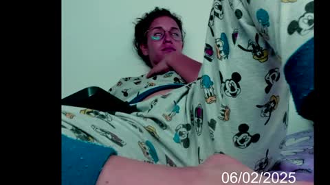 Snapshot of lady_jhana chatting on February 6, 12:05 pm Jhana online show from February 6, 12:05 pm