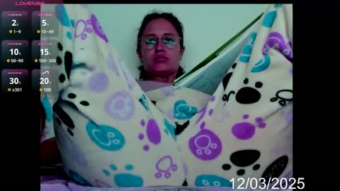 Snapshot of lady_jhana chatting on March 12, 1:19 pm Jhana online show from March 12, 1:19 pm