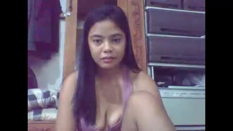 Snapshot of lady_krisha chatting on March 10, 1:43 am lady_krisha online show from March 10, 1:43 am