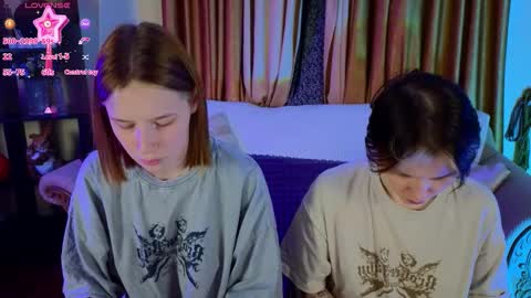 Snapshot of lady_lawson chatting on December 3, 11:30 am Your sweet Tara online show from December 3, 11:30 am