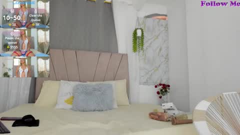 lady_miss___ online show from February 26, 12:15 pm