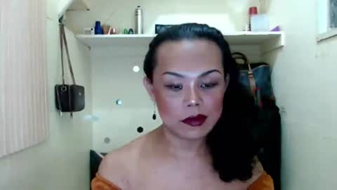 Snapshot of lady_shane26 chatting on June 23, 7:56 pm lady_shane26 online show from June 23, 7:56 pm