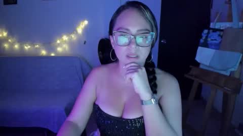 Sophie   online show from November 10, 11:48 pm