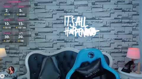 Lady Violet Bridgerton online show from February 14, 9:53 pm