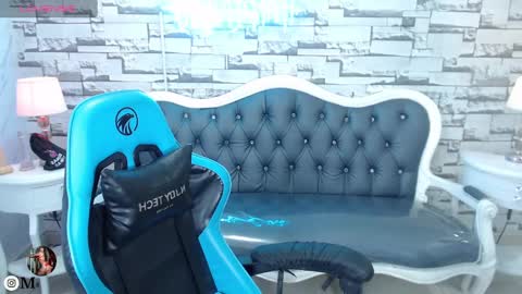 Lady Violet Bridgerton online show from February 20, 10:04 pm