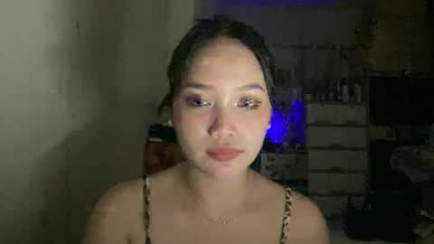 yuki hermosa online show from September 25, 2:43 pm