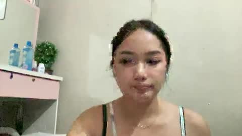 yuki hermosa online show from September 26, 2:21 pm