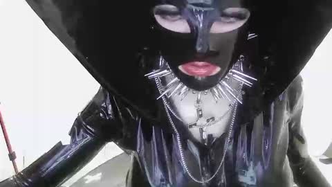 ladyblancmange online show from May 3, 12:22 pm