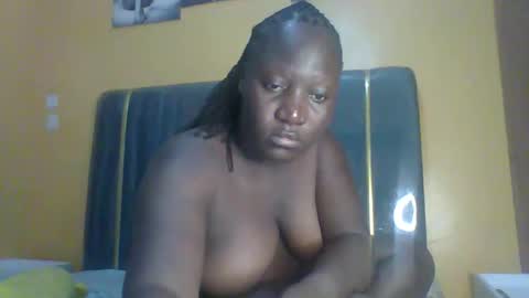 lindah32 online show from January 7, 5:59 pm