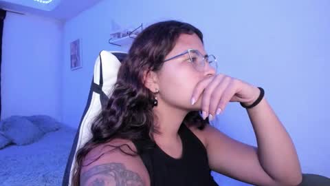 Snapshot of ladybrown_16 chatting on September 14, 1:16 am Lady online show from September 14, 1:16 am