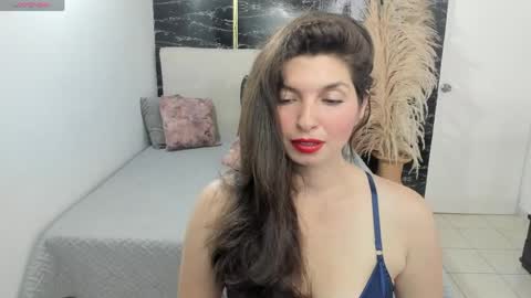  Danna................. online show from May 23, 6:23 pm