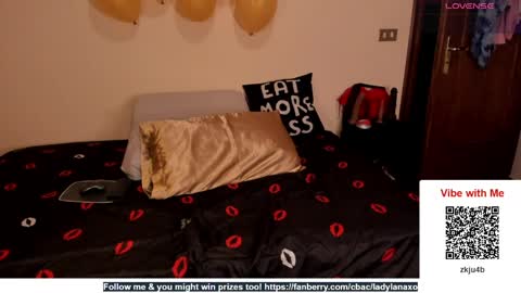 Next Stream online show from April 16, 7:09 am