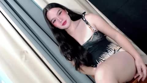 ladylollipop_marls online show from October 7, 4:15 pm