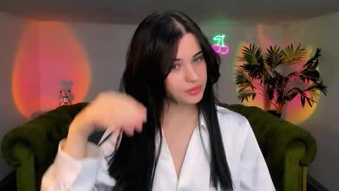 Amelia online show from September 9, 8:58 am