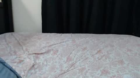 ladyqeeen online show from May 16, 12:18 am