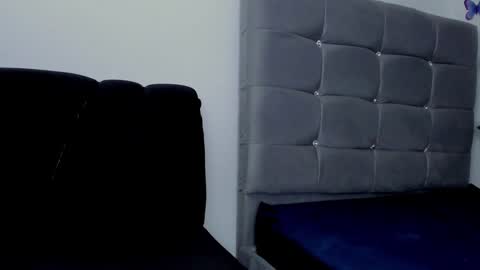 Snapshot of ladysexy_hot19 chatting on January 5, 8:43 am Ladysexy hot19 online show from January 5, 8:43 am