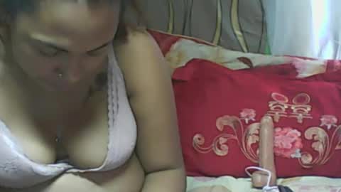 LadyXSnakes online show from February 24, 5:11 am