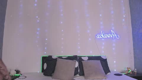 Snapshot of laena_arryn chatting on February 16, 8:05 pm Laena Arryn online show from February 16, 8:05 pm