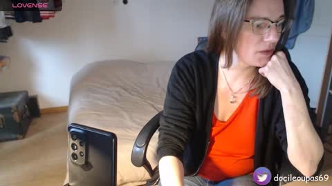 Lea online show from February 20, 12:25 pm